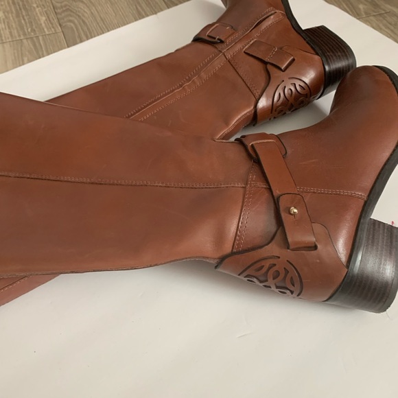 Stylish leather riding boots - Picture 3 of 7